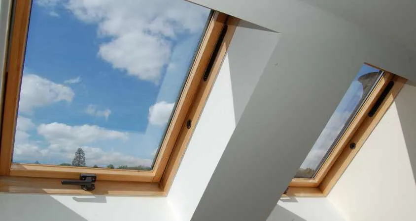 pose de velux sur la baie de cannes